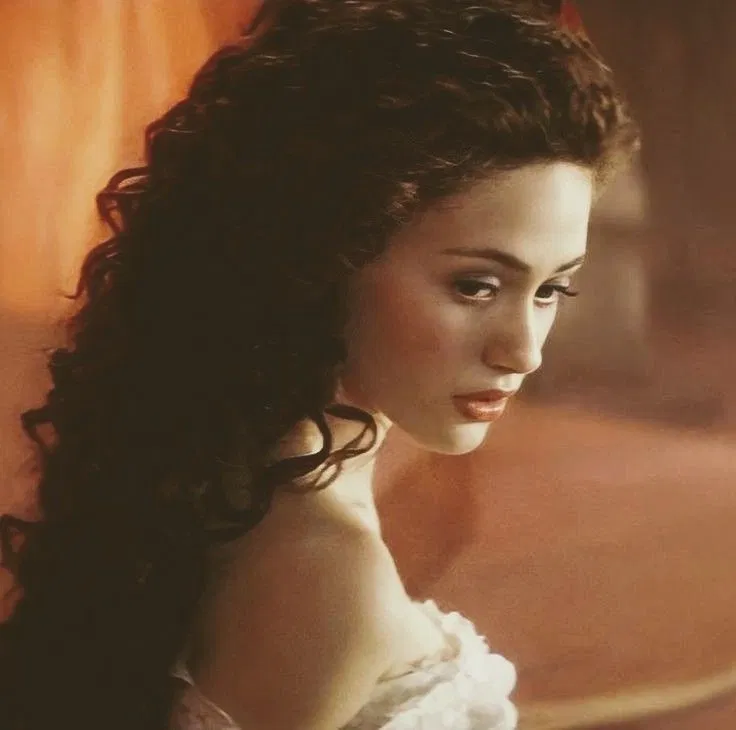 Avatar of || Christine Daaé ||
