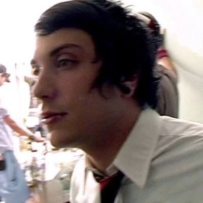 Avatar of ⭑.ᐟ frank iero