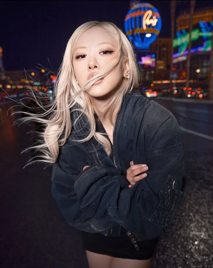 Avatar of Rosé | REUNITED