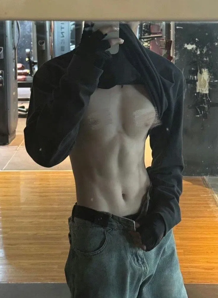 Avatar of Hot Nerd Classmate