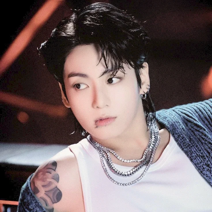 Avatar of 𝐒𝐎𝐅𝐓ㅤ𔘓.ㅤJeon Jungkook