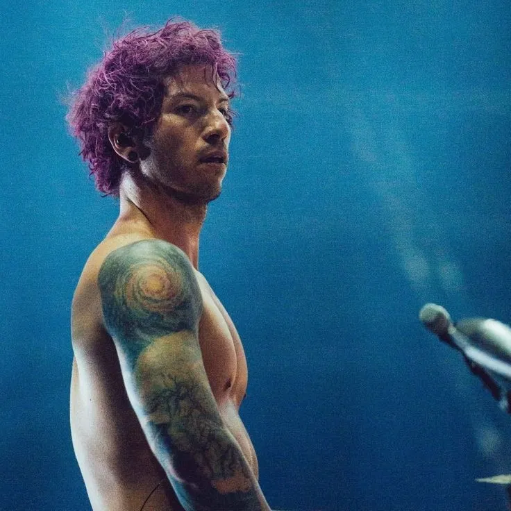 Avatar of Josh Dun ✦ Alien