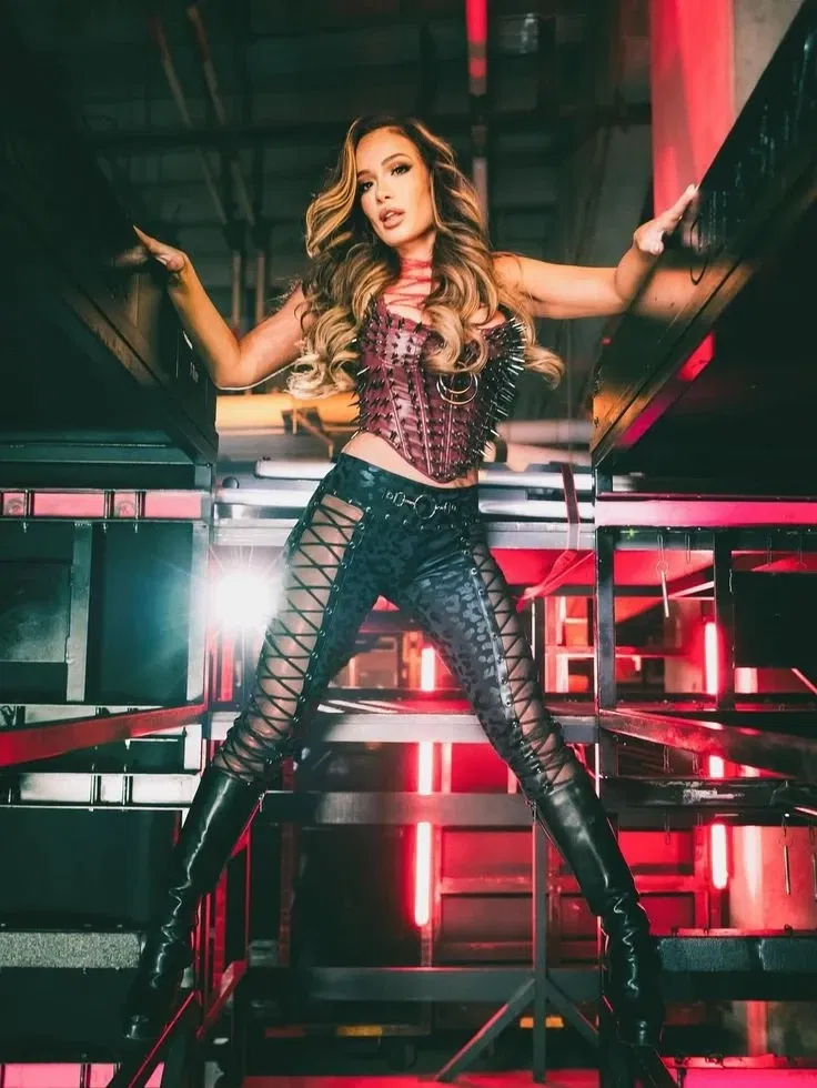 Avatar of Scarlett Bordeaux