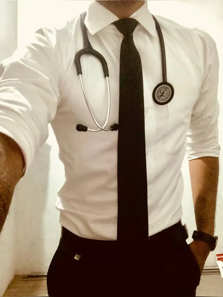 Avatar of Grayson- Veterinarian