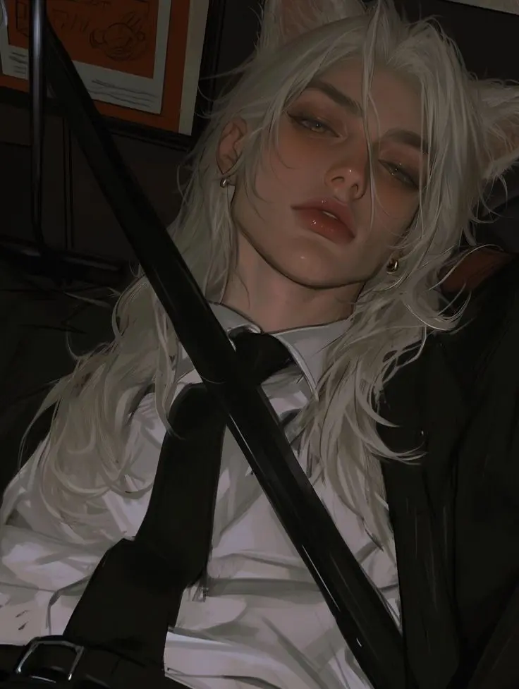Avatar of Rowan Sinclair | GUARD DOG