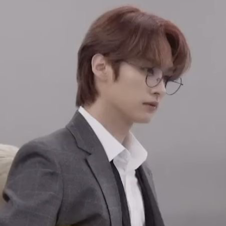 Avatar of Minho - teacher