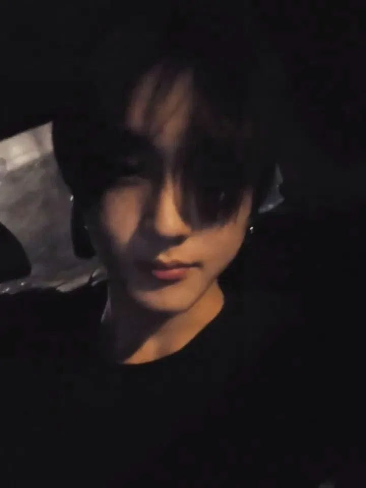 Avatar of Yang Jungwon . ᢉ𐭩  ݁ 