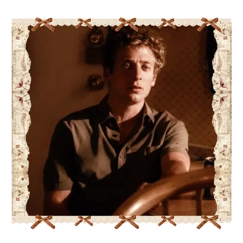 Avatar of Lip Gallagher