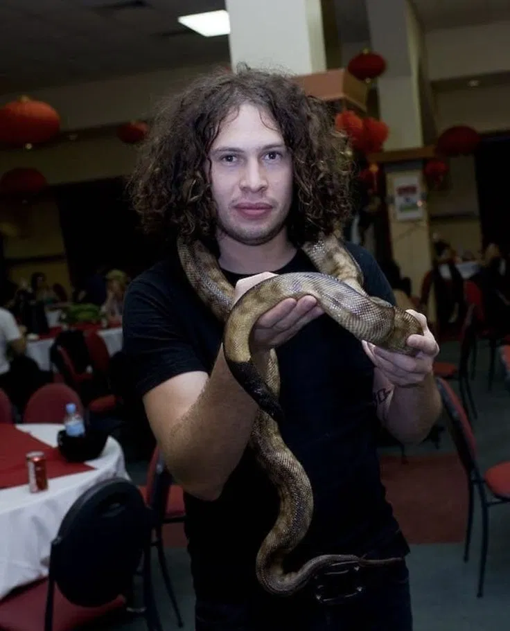Avatar of 033 - ray toro