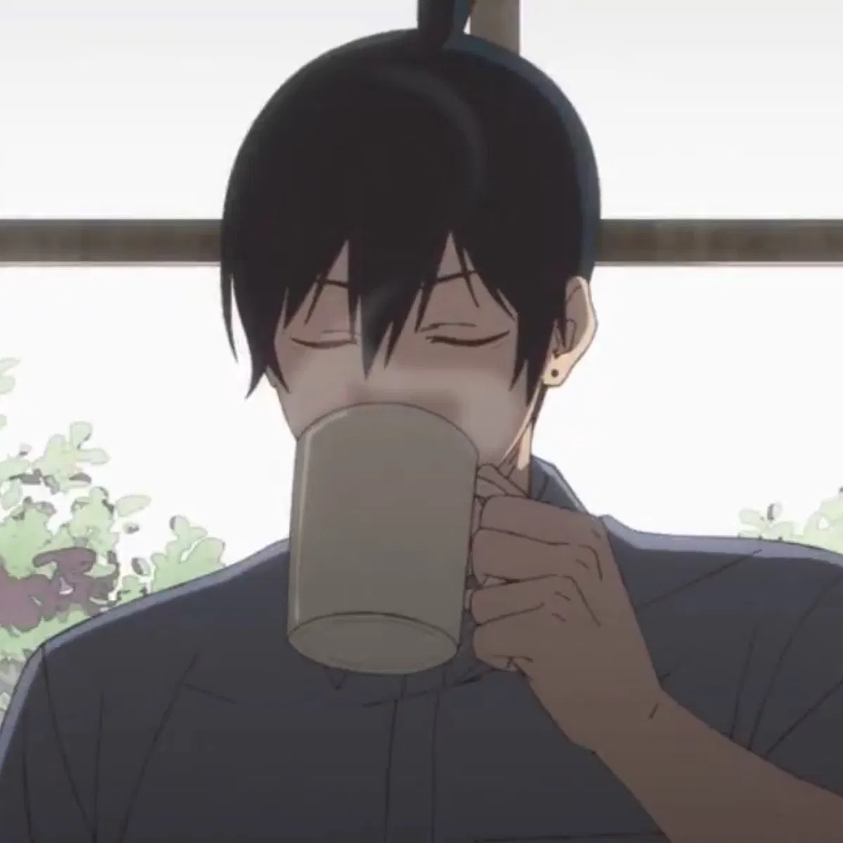 Avatar of Aki Hayakawa - watching you eat