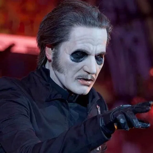 Avatar of Cardinal Copia