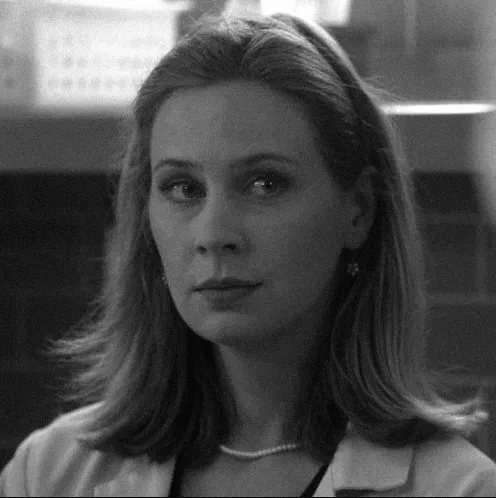 Avatar of [WLW] Amber Volakis