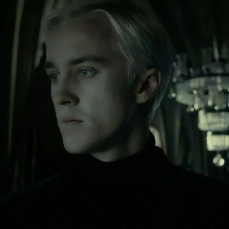 Avatar of Draco Malfoy (HARRY POTTER)