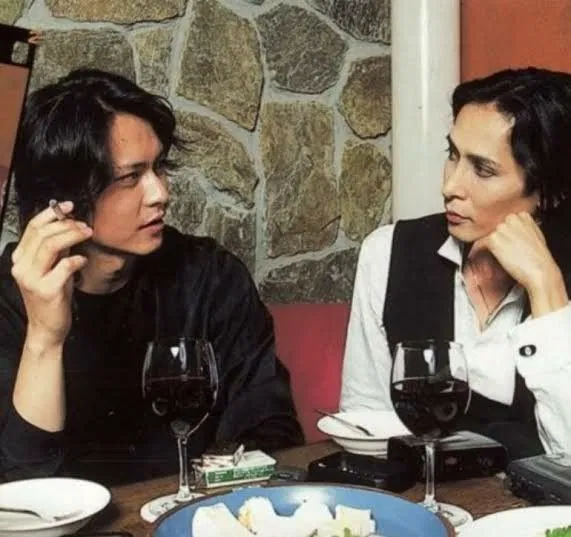Avatar of Atsushi Sakurai and Issay 