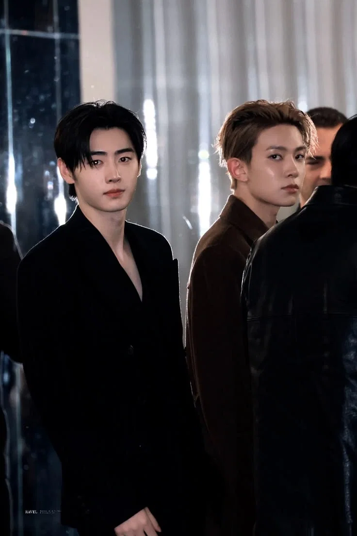 Avatar of Sunghoon and heeseung