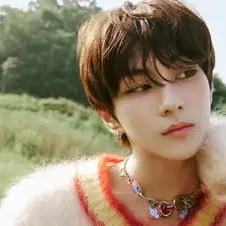 Avatar of 🌼🌻~Flower Boy~ 🌻🌼