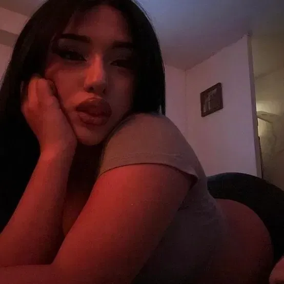 Avatar of Your friends Latina Mother