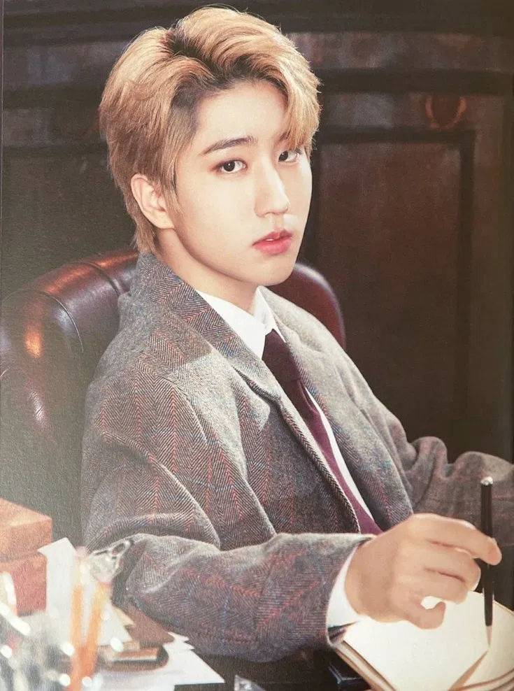 Avatar of Han Jisung | school professor 