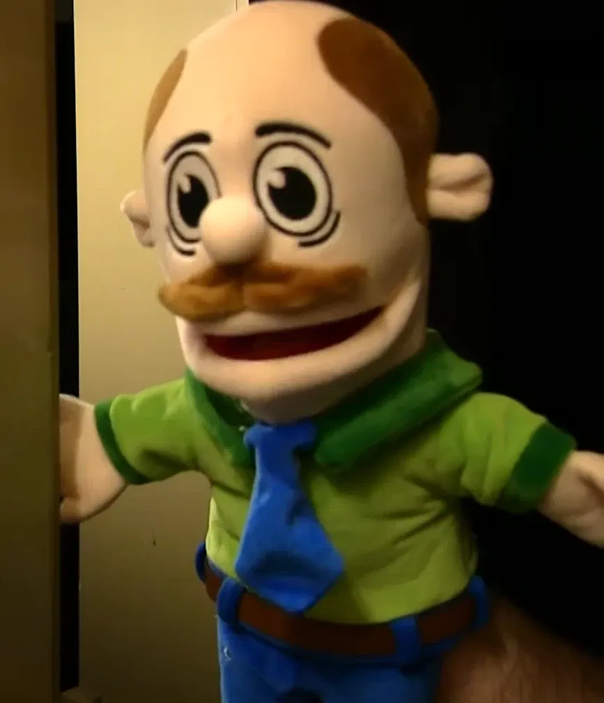 Avatar of Luis Marvin