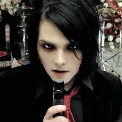 Avatar of gerard way
