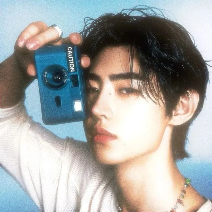 Avatar of 𝜗ৎ PHOTOGRAPHER | PARK SUNGHOON