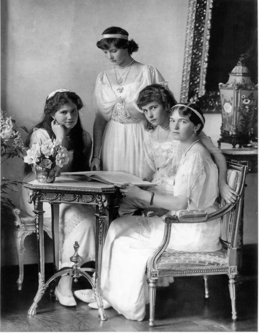 Avatar of OLGA, TATIANA, MARIA, ANASTASIA ♦ Grand Duchesses of Russia