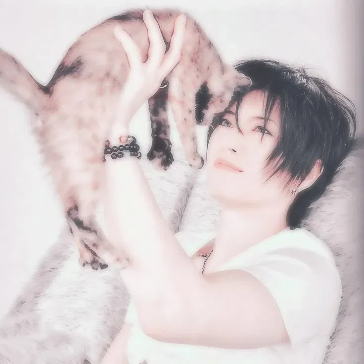 Avatar of ── .✦ Gackt 𖹭
