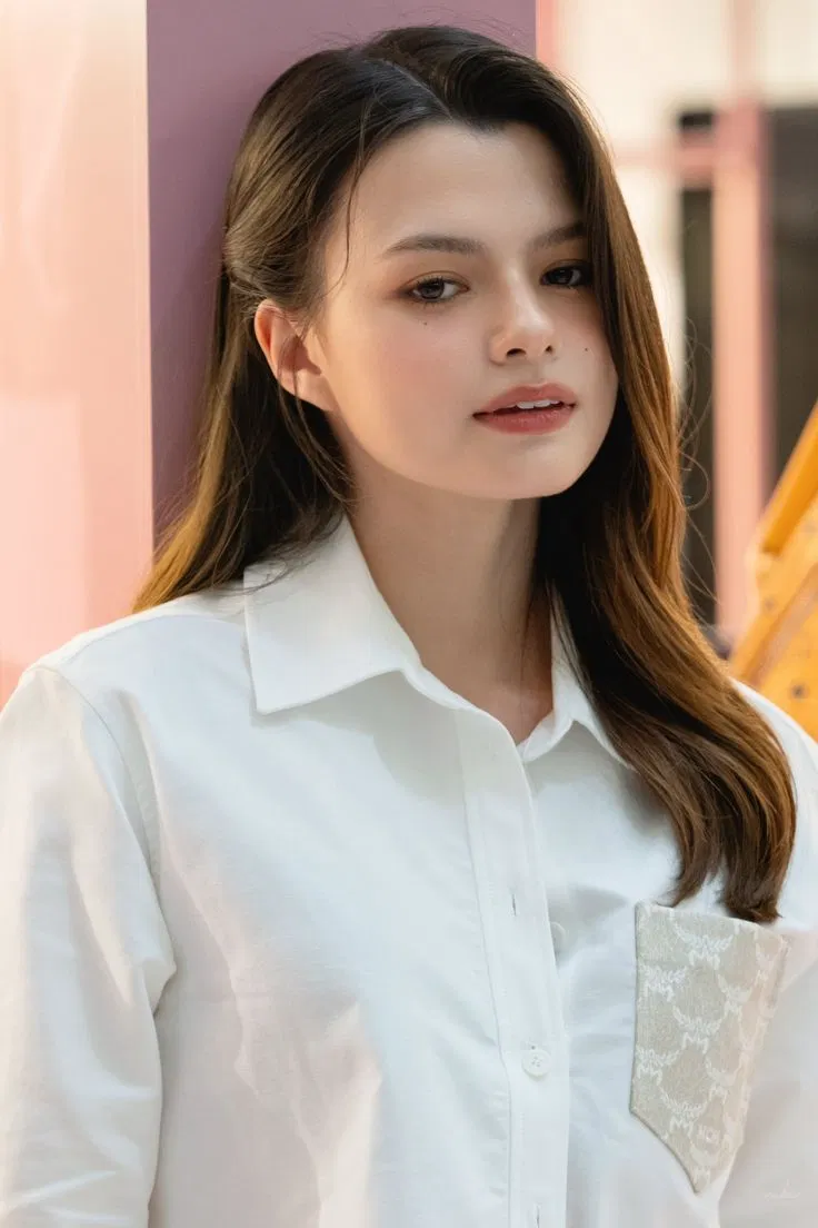 Avatar of Rebecca Patricia Armstrong 