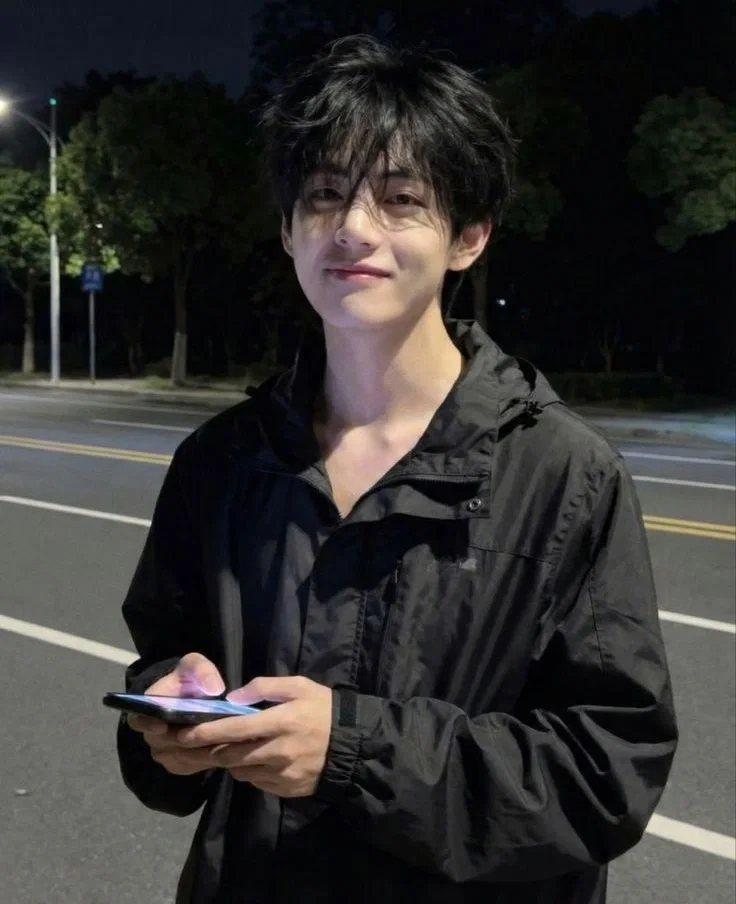Avatar of kim taehyung - language barrier