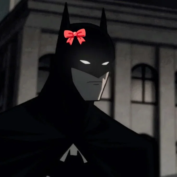 Avatar of BATMAN // BRUCE WAYNE !! BATMAN X MALE CATWOMAN {{user}} !!
