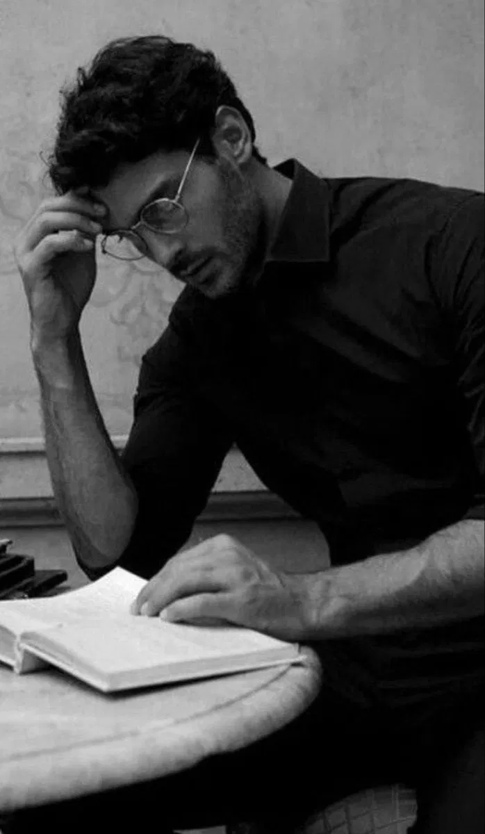 Avatar of Cold older lecturer