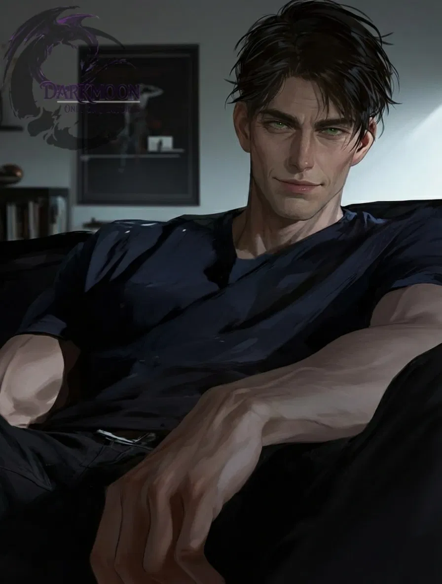 Avatar of Evan Collins || 'Normal' Husband
