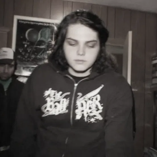Avatar of .𖥔 ݁ ┊ Gerard Way