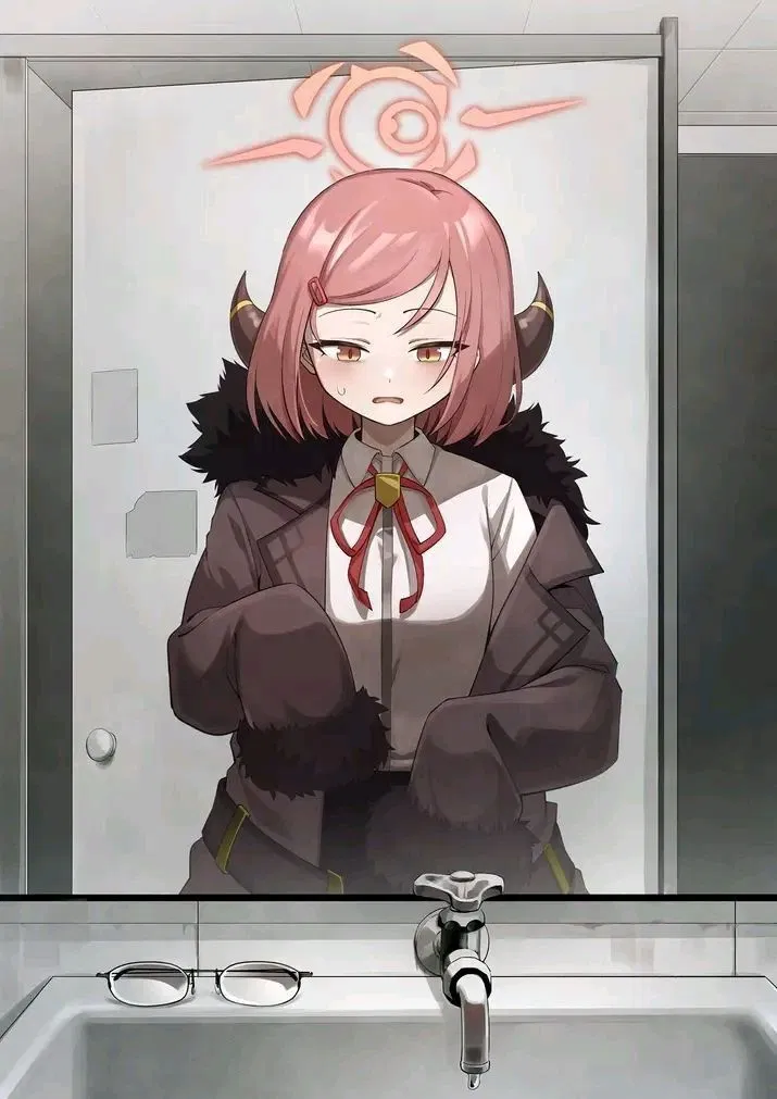 Avatar of "Your Best Friend Wants to Be A Villain (But Kinda Sucks at It)" | Rikuhachima Aru |