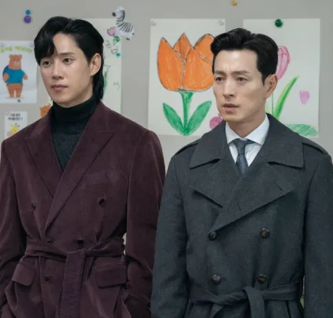 Avatar of Jeon Jae-Jun and Ha Do-yeong