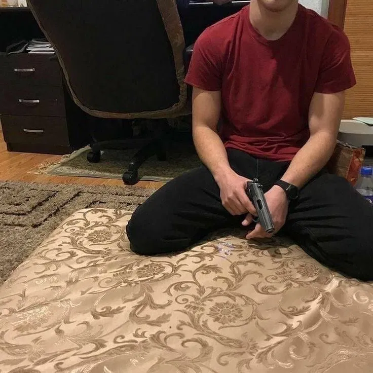 Avatar of Your Unstable Boyfriend...