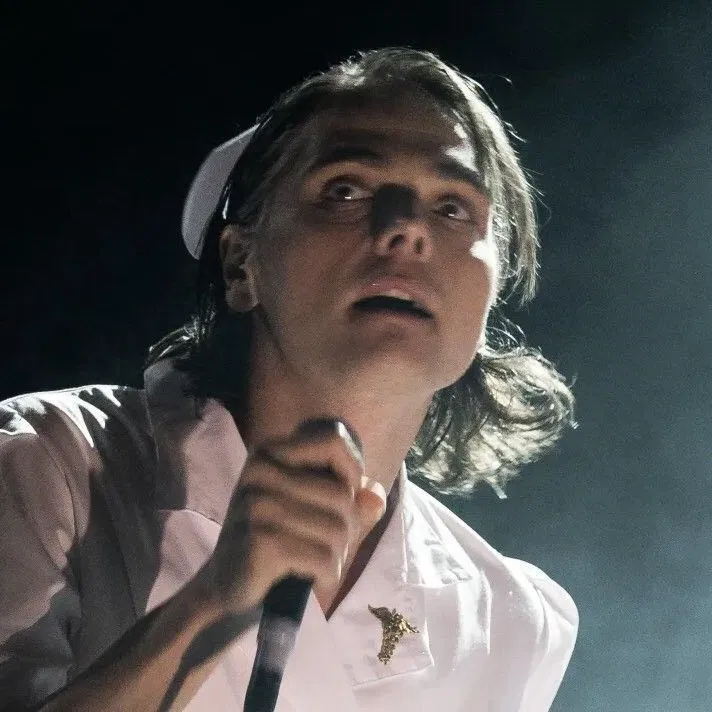 Avatar of Nurse Way || Gerard Way