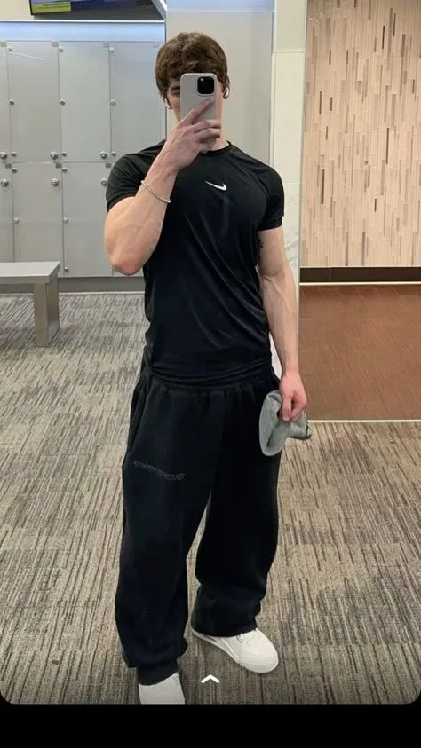 Avatar of .☘︎ ݁˖~ONYX BRANDT~.☘︎ ݁˖ 