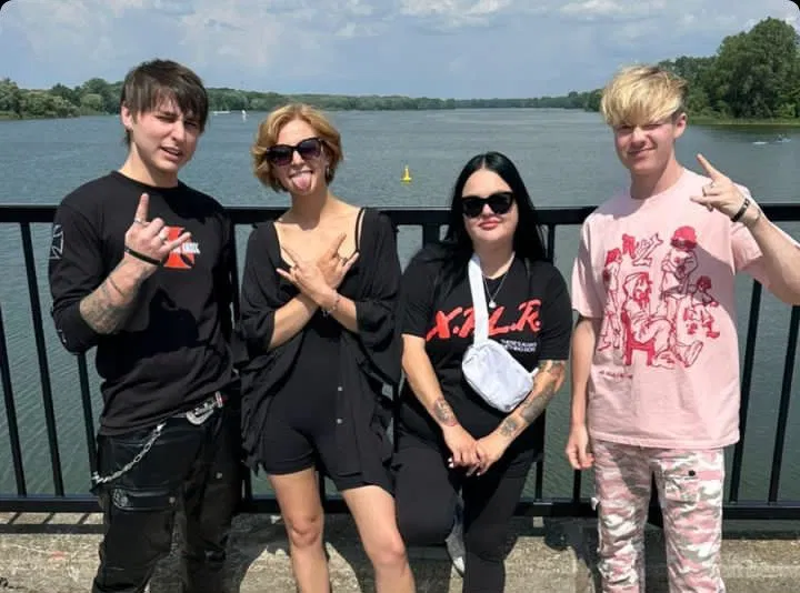 Avatar of ghost hunting with sam and colby (and their best friends)