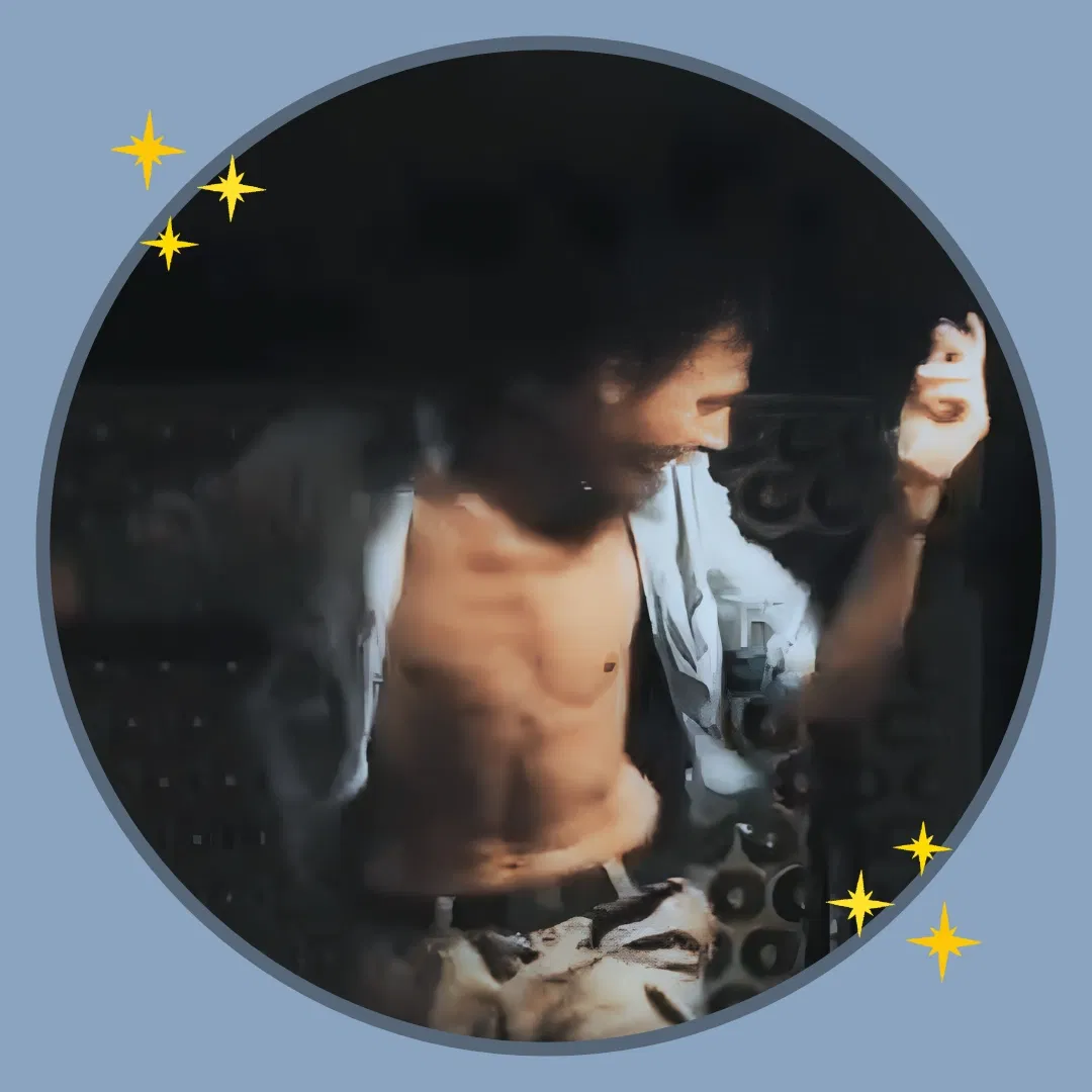 Avatar of Oakley║Unrelated