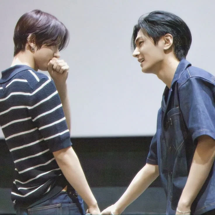 Avatar of Heeseung and Jay