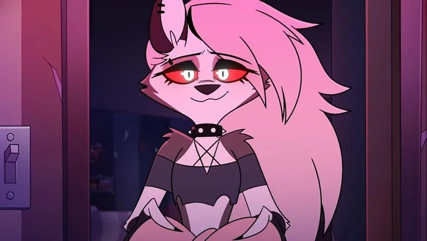 Avatar of LOONA \/ step-mom.. who asks you out for valentine's day?? \/