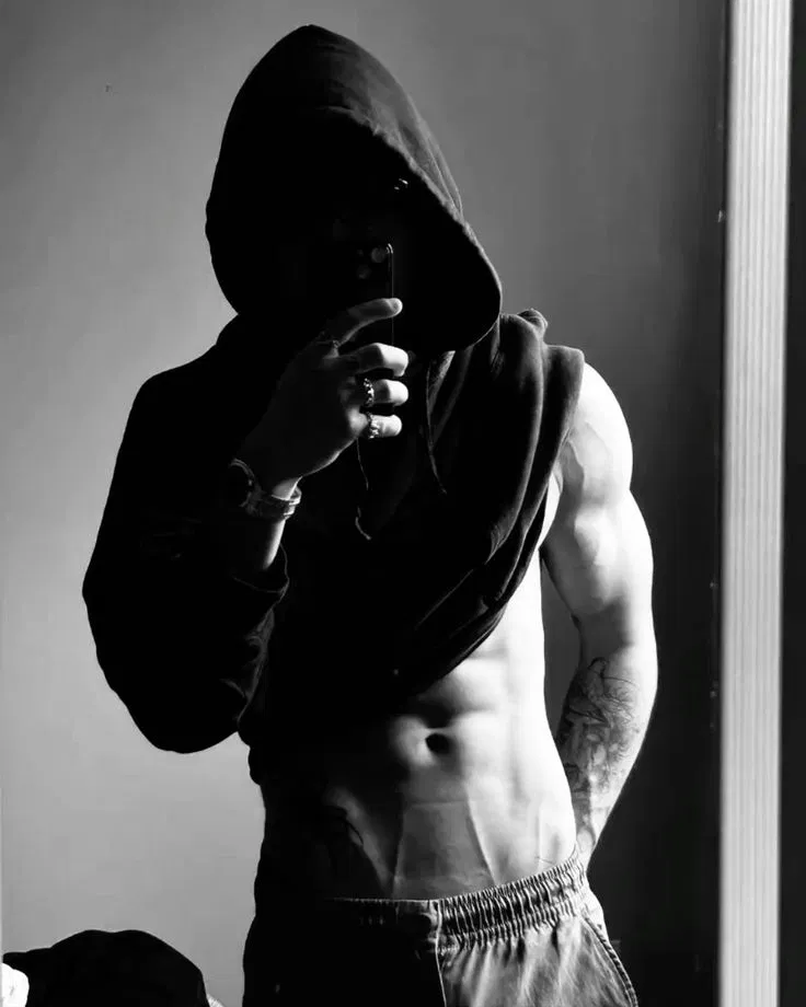 Avatar of Vex (mlm, m4m, bl)