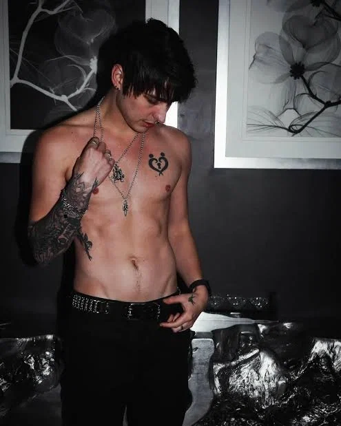 Avatar of Colby brock