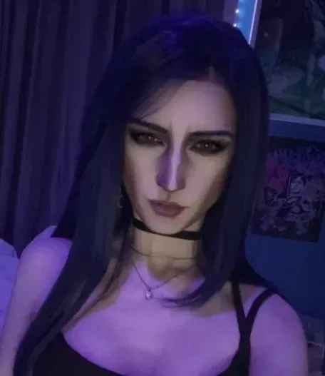 Avatar of Caitlyn || Concerned Officer