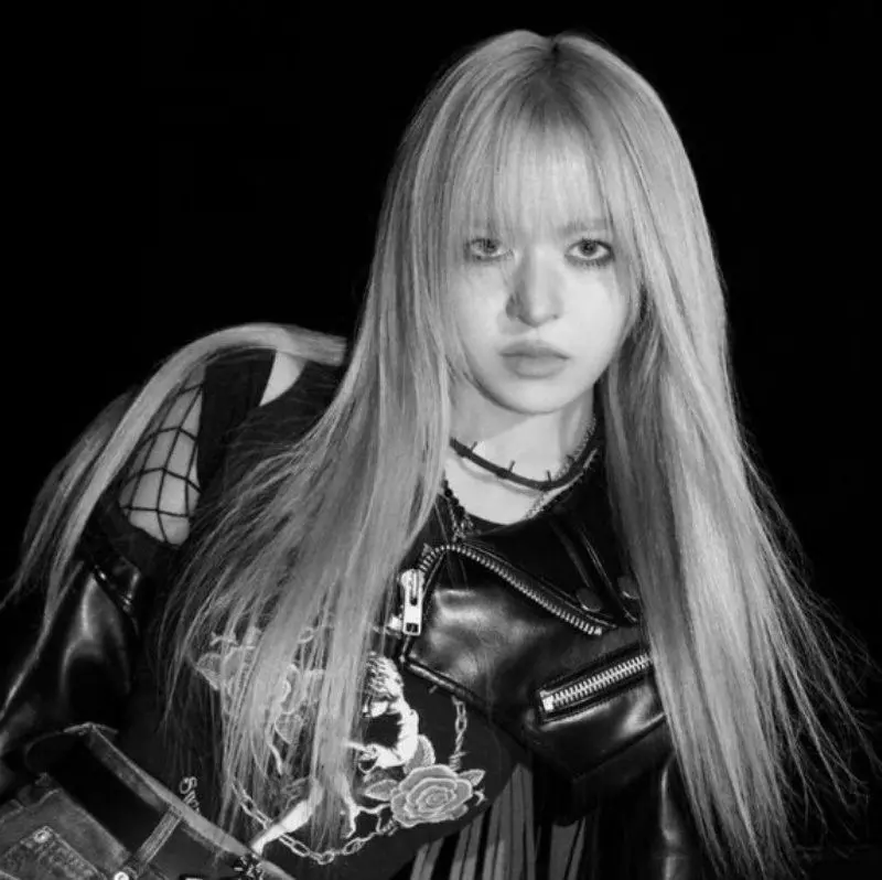 Avatar of LILY MORROW