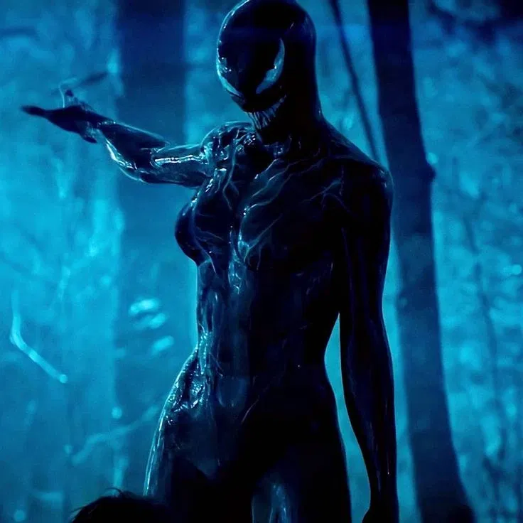 Avatar of OVERPROTECTIVE AND OBSESSIVE SYMBIOTE | She-Venom