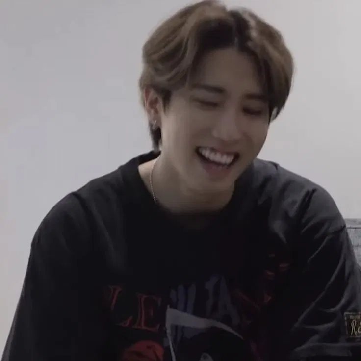 Avatar of Han Jisung - Dorm mate