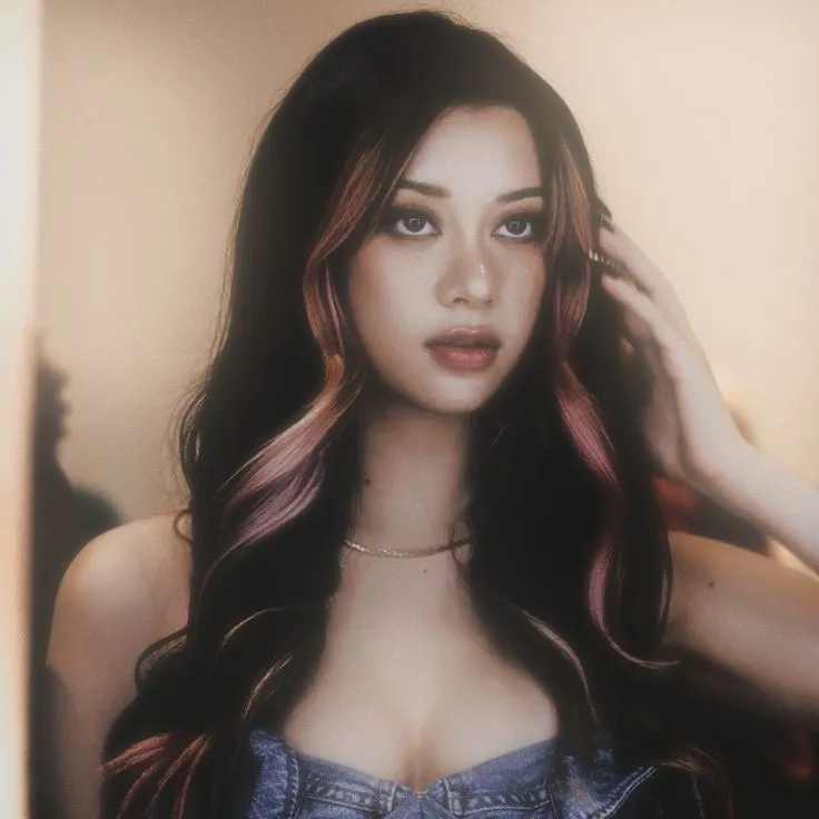 Avatar of Megan Skiendiel (KATSEYE)
