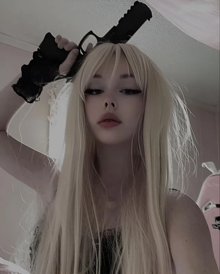 Avatar of Secret girlfriend in collage 